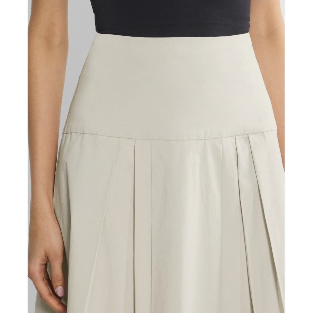 Babaton Chandelier Skirt Women 0 Matte Pearl New Pleated Midi A-Line Aritzia - Picture 2 of 10